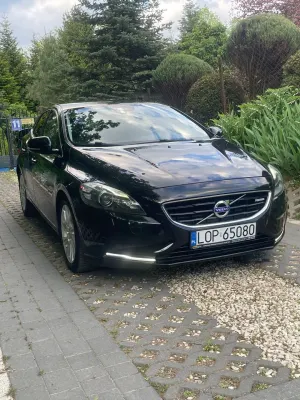 Volvo V40 II 2013