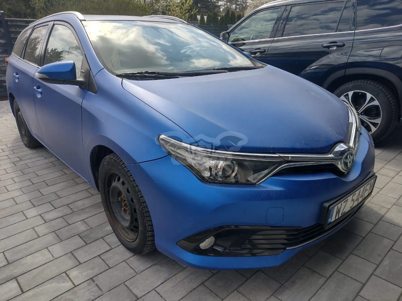 Toyota Auris II ver-1-8-hsd-luna 2018