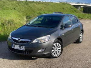 Opel Astra J 1.4 Turbo Design Edition 2012
