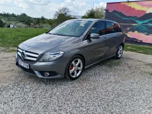 Mercedes-Benz B W246 2012