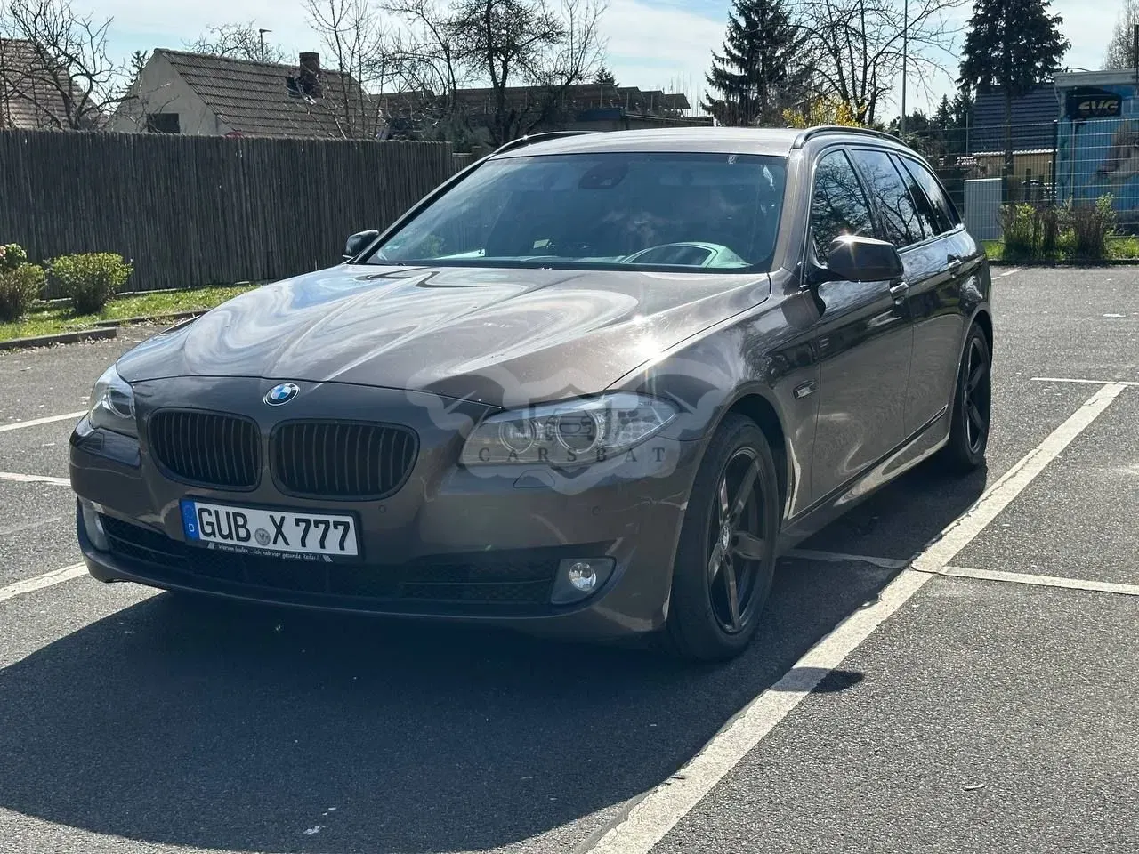 BMW 5 Series F10/F11 535d xDrive 2011