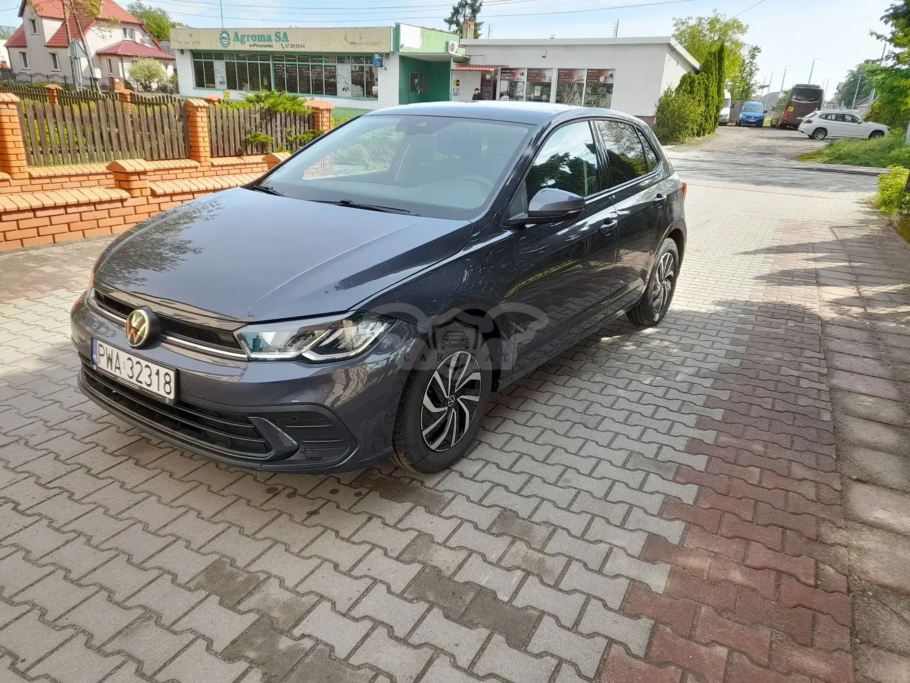 Volkswagen Polo VI 1.0 TSI Comfortline 2024