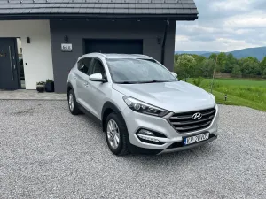 Hyundai Tucson III 2.0 CRDI Comfort 4WD 2017