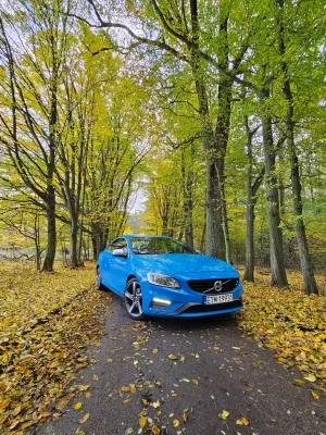 Volvo S60 II D4 Drive-E R-Design Summum 2013