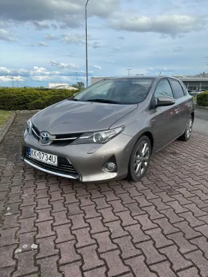Toyota Auris II 2015
