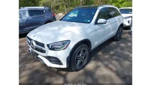 Mercedes-Benz GLC I 300 4Matic 9G-TRONIC AMG Line 2021