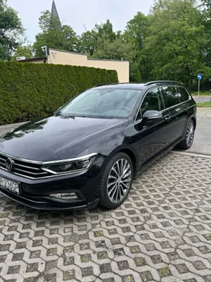 Volkswagen Passat B8 2.0 TDI SCR DSG Business 2022