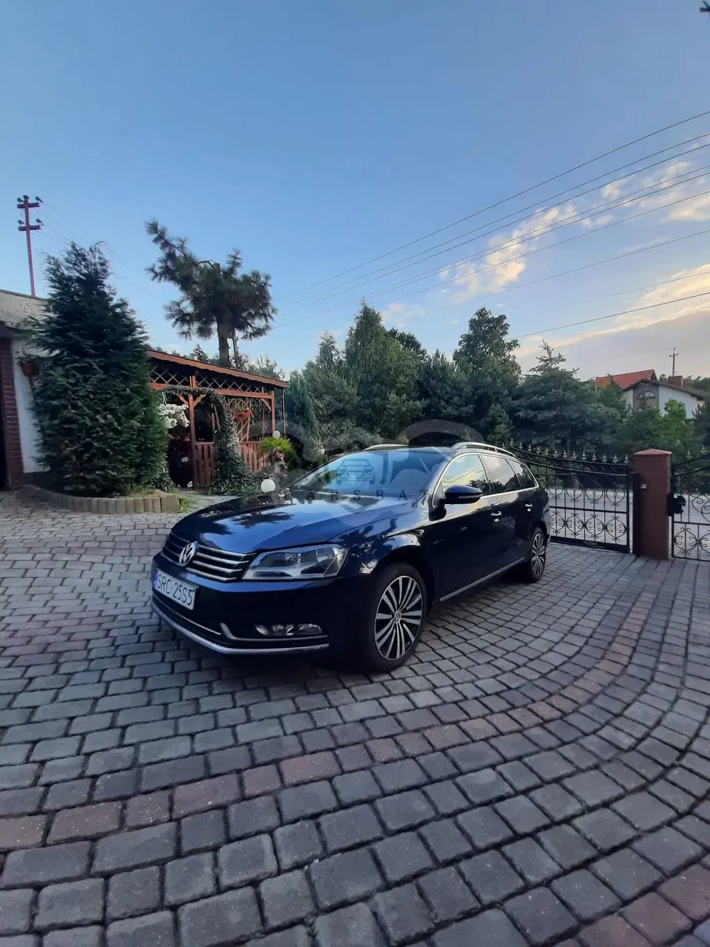 Volkswagen Passat B7 1.6 TDI BlueMotion Technology Highline 2011