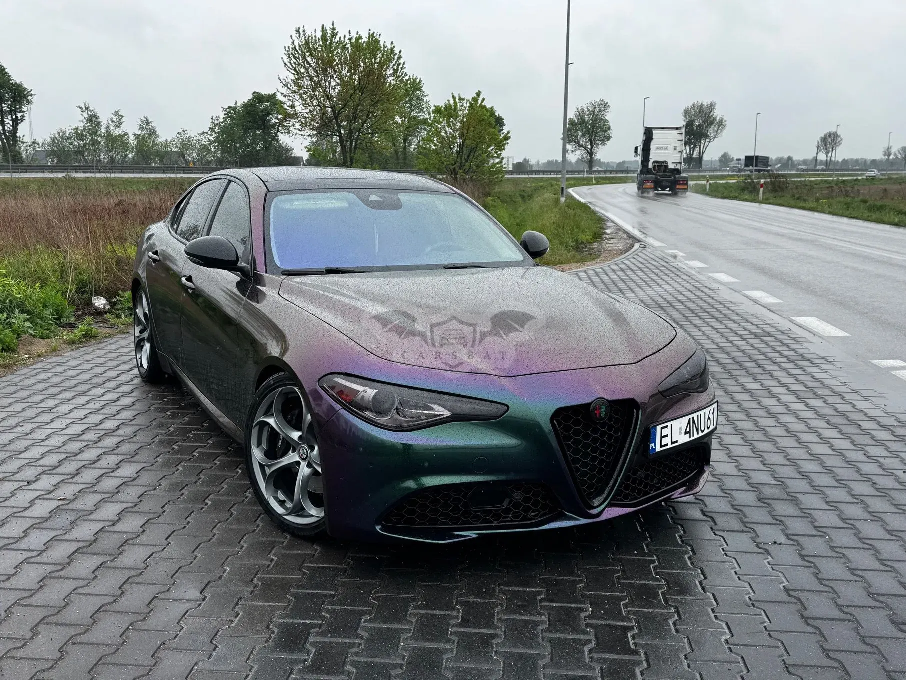 Alfa Romeo Giulia 2.0 Turbo 16V AT8-Q4 Intensa 2018