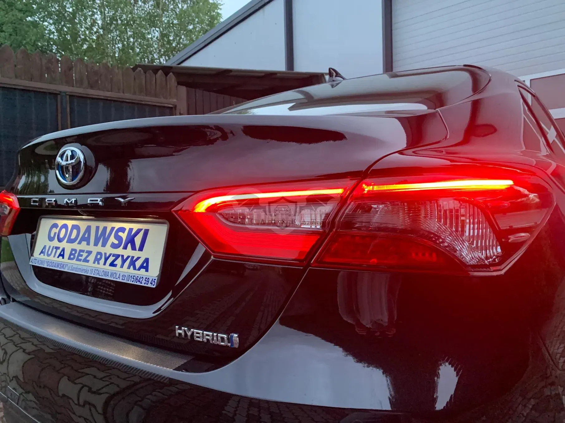 Toyota Camry 2.5 Hybrid Comfort CVT 2021