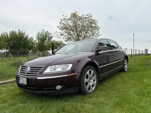 Volkswagen Phaeton 4.2 V8 4Mot L (5 os.) 2004