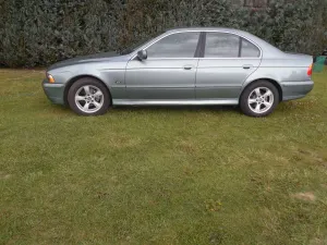 BMW 5 Series E39 2002
