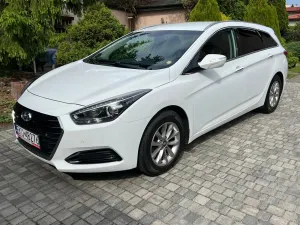 Hyundai i40 Kombi blue 1.7 CRDi Premium 2017