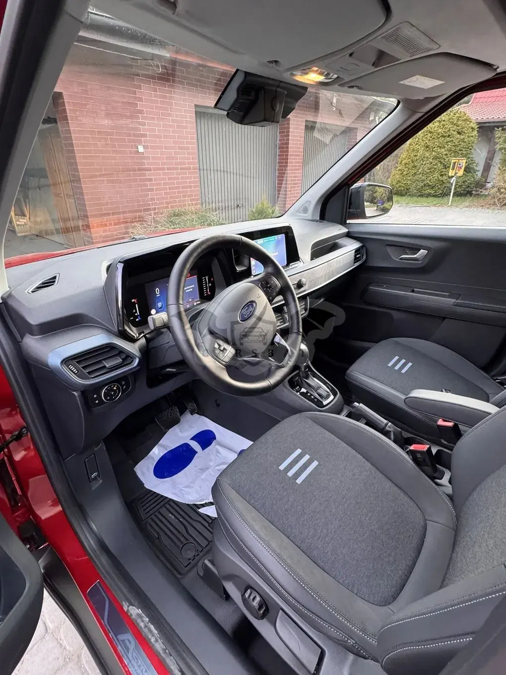 Ford Transit Courier 2024
