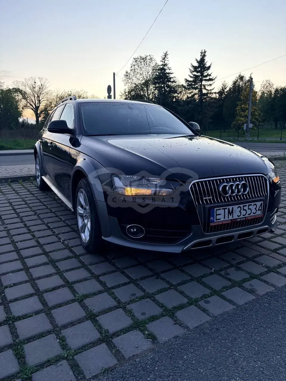 Audi A4 B8 2.0 TDI DPF S tronic 2012