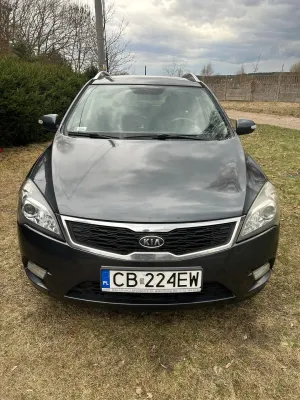 Kia Ceed I 1.6 Crdi Comfort 2010