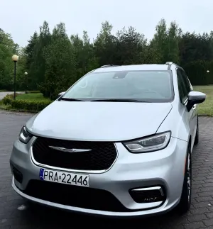Chrysler Pacifica 2023
