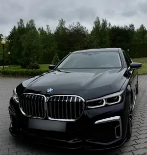 BMW 7 Series G11/12 750i xDrive sport 2022