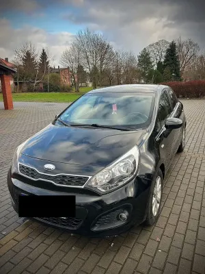 Kia Rio III 1.2 L 2013