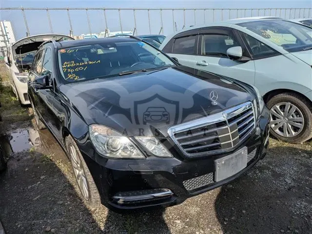 Mercedes-Benz E W212/W207 300 4Matic 7G-TRONIC Avantgarde 2012