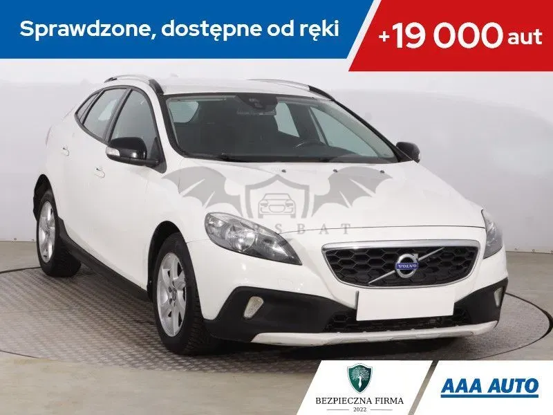 Volvo V40 II 2015