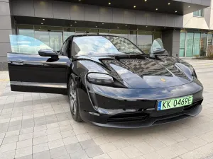 Porsche Taycan 105kWh 4S Performance Plus 2023