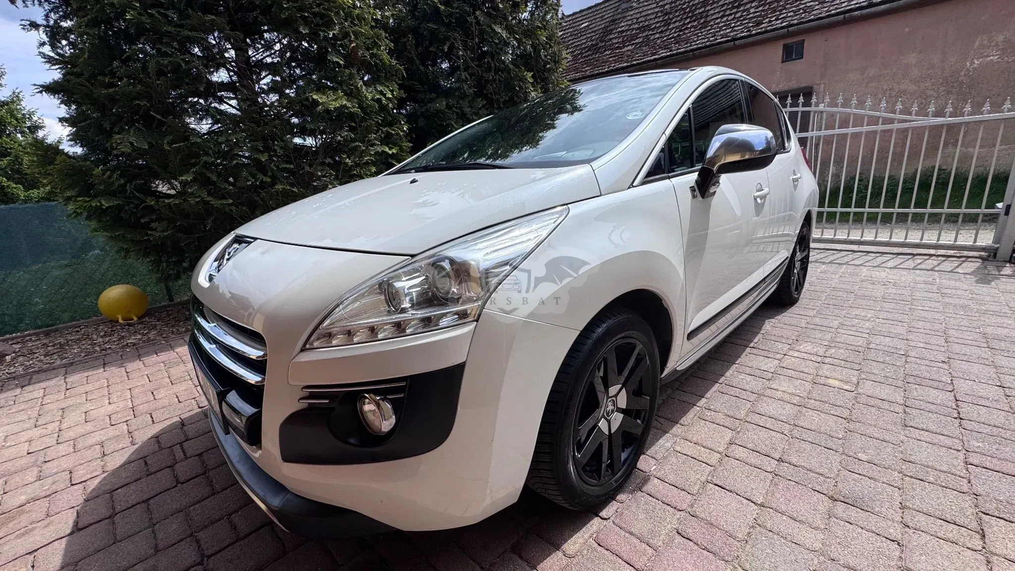 Peugeot 3008 I Hybrid4 2011
