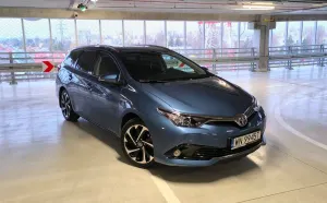 Toyota Auris II 2015