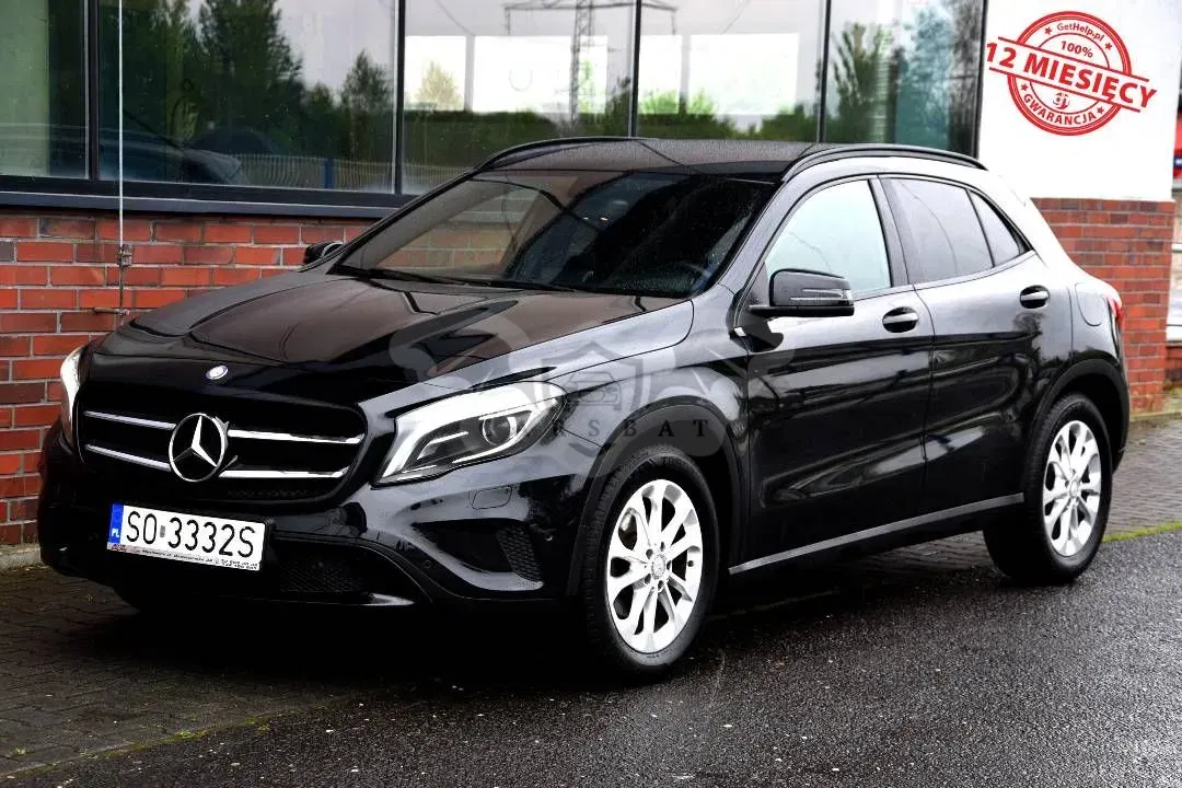 Mercedes-Benz GLA 180 2015