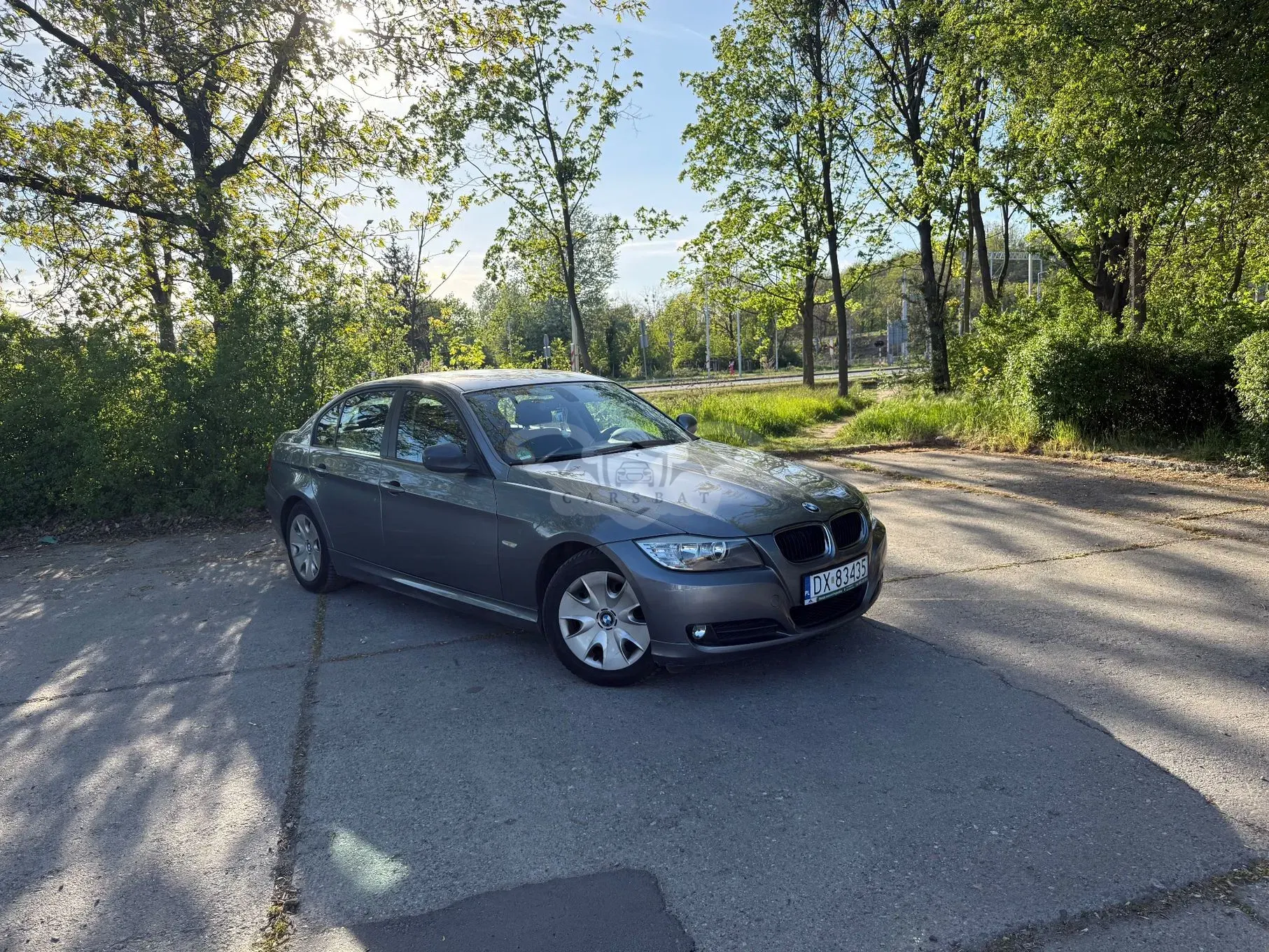 BMW 3 Series E90/E91/E92/E93 318i 2009