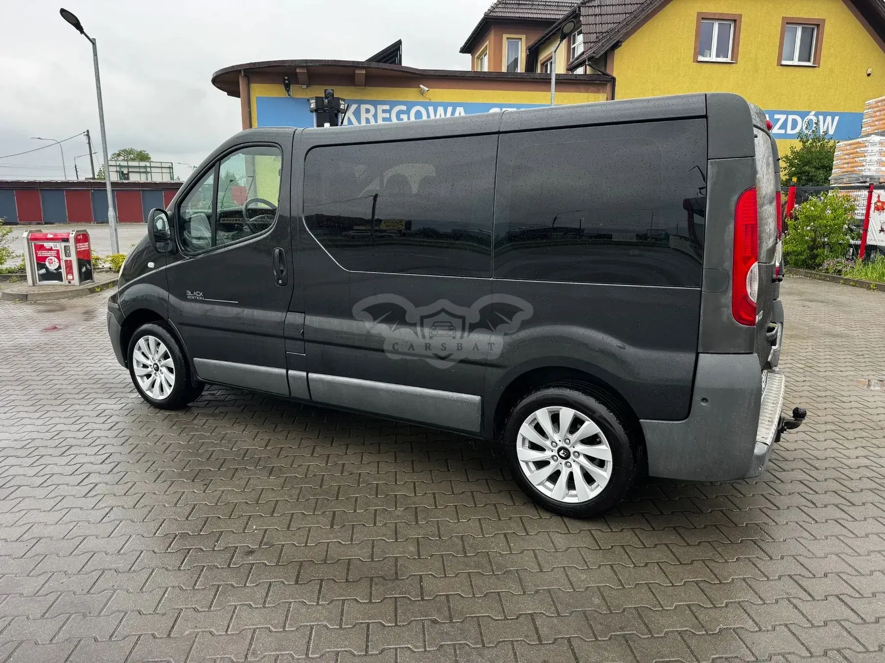 Renault Trafic II L1H1 Passenger Lux 2010