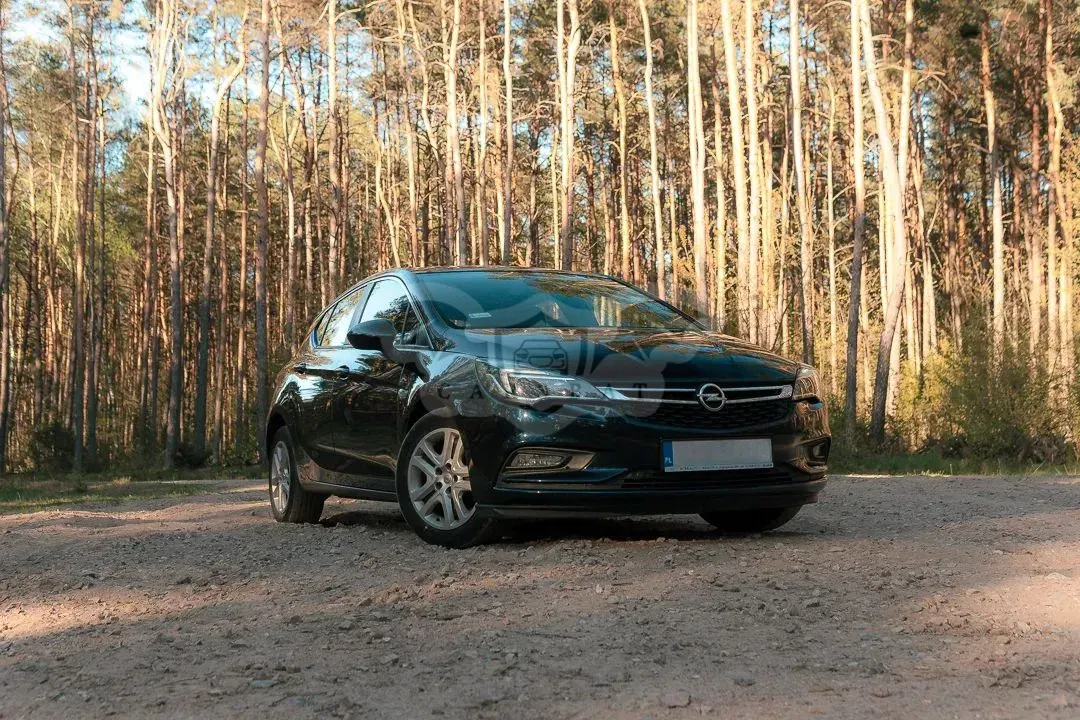 Opel Astra K 1.4 T Enjoy 2017