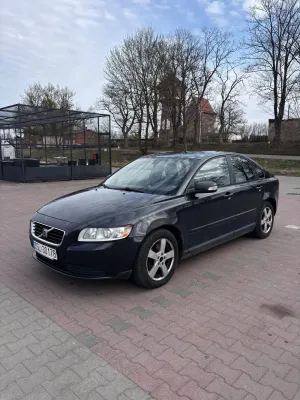 Volvo S40 II 2.0D 2009