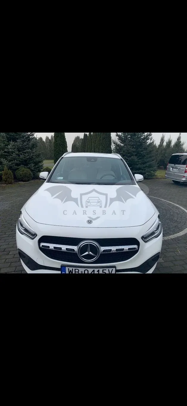 Mercedes-Benz GLA 200 2020