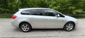 Opel Astra J 1.7 CDTI 2012