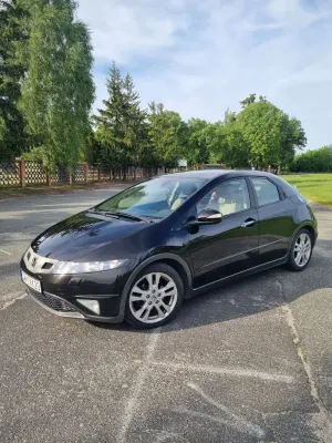 Honda Civic VIII 2.2i-CTDi DPF Comfort 2009