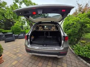 Mercedes-Benz GLC I 300 de 4-Matic Business Edition 2022