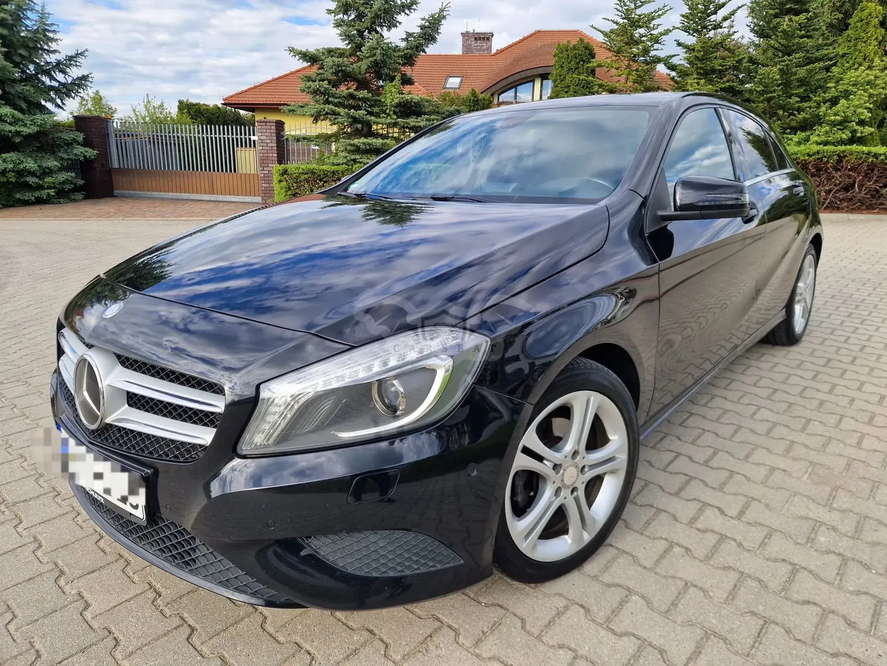 Mercedes-Benz A W176 180 CDI (BlueEFFICIENCY) 7G-DCT Urban 2013