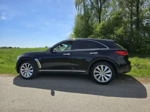 Infiniti Q70 3.7 S Premium 2016