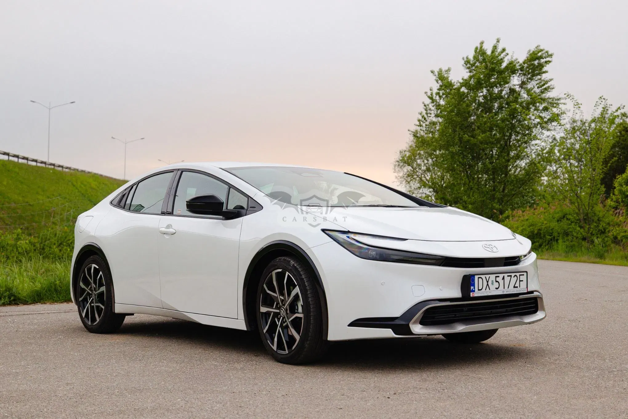 Toyota Prius V 2.0 Hybrid Prestige 2025