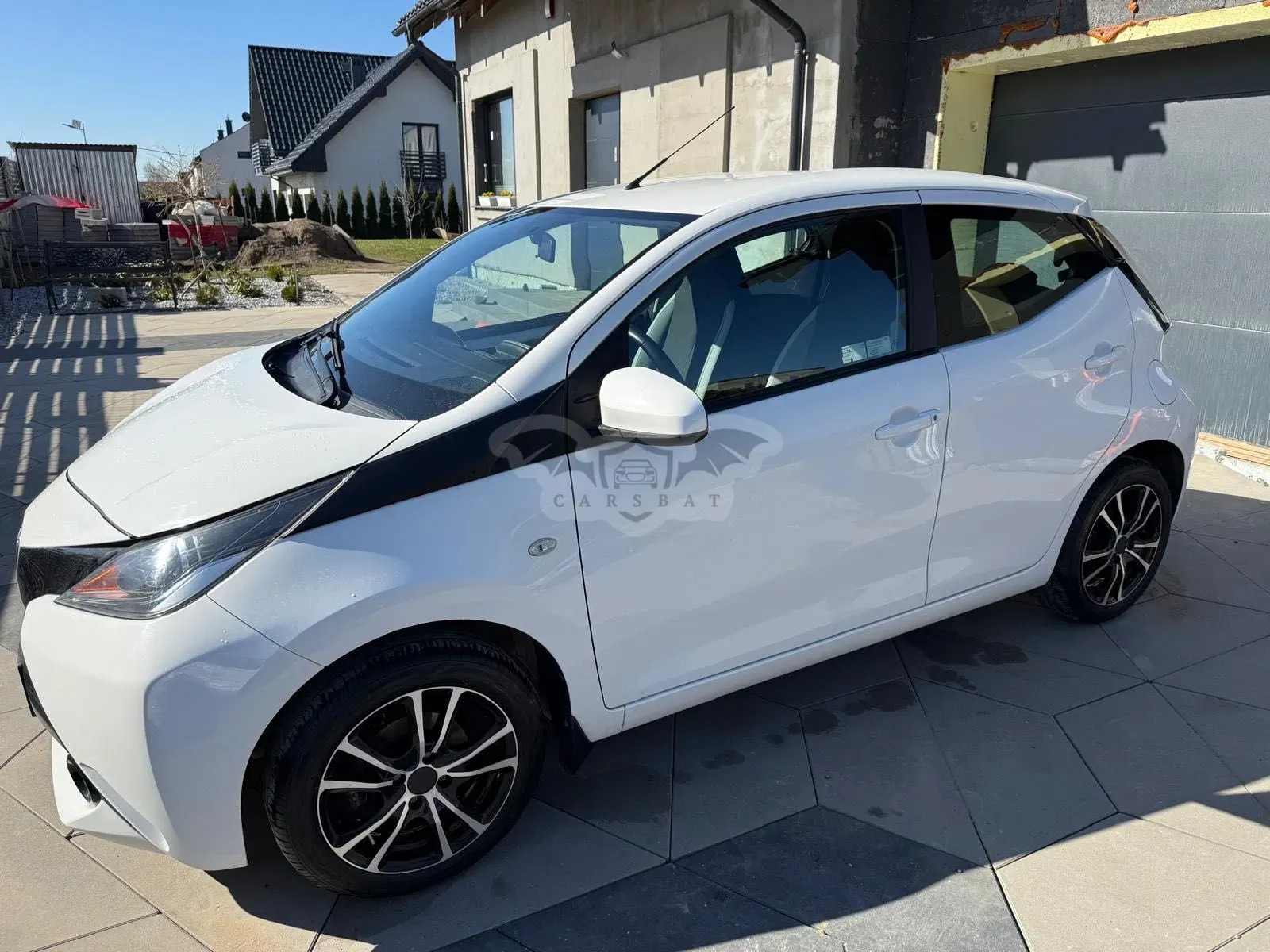 Toyota Aygo II x-play Eco 2015