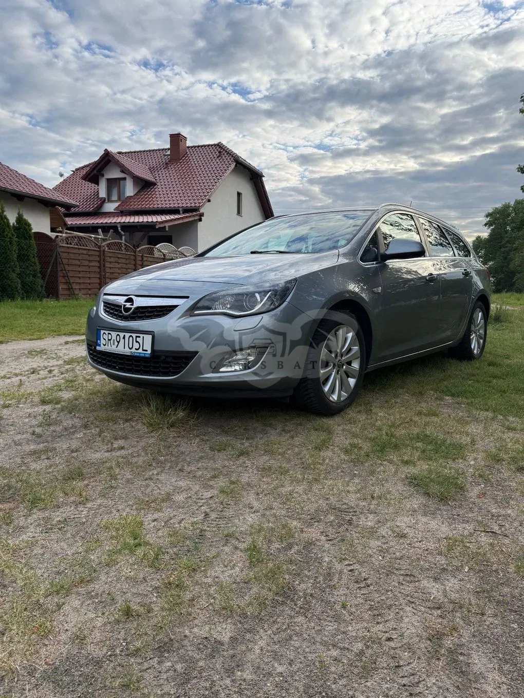 Opel Astra J 2011