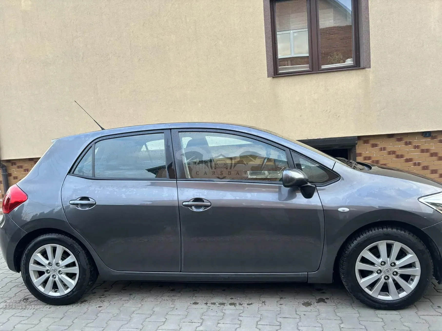 Toyota Auris I 2.0 D-4D 2007