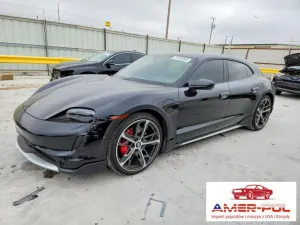 Porsche Taycan 2023