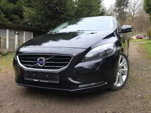 Volvo V40 II T4 Momentum 2012