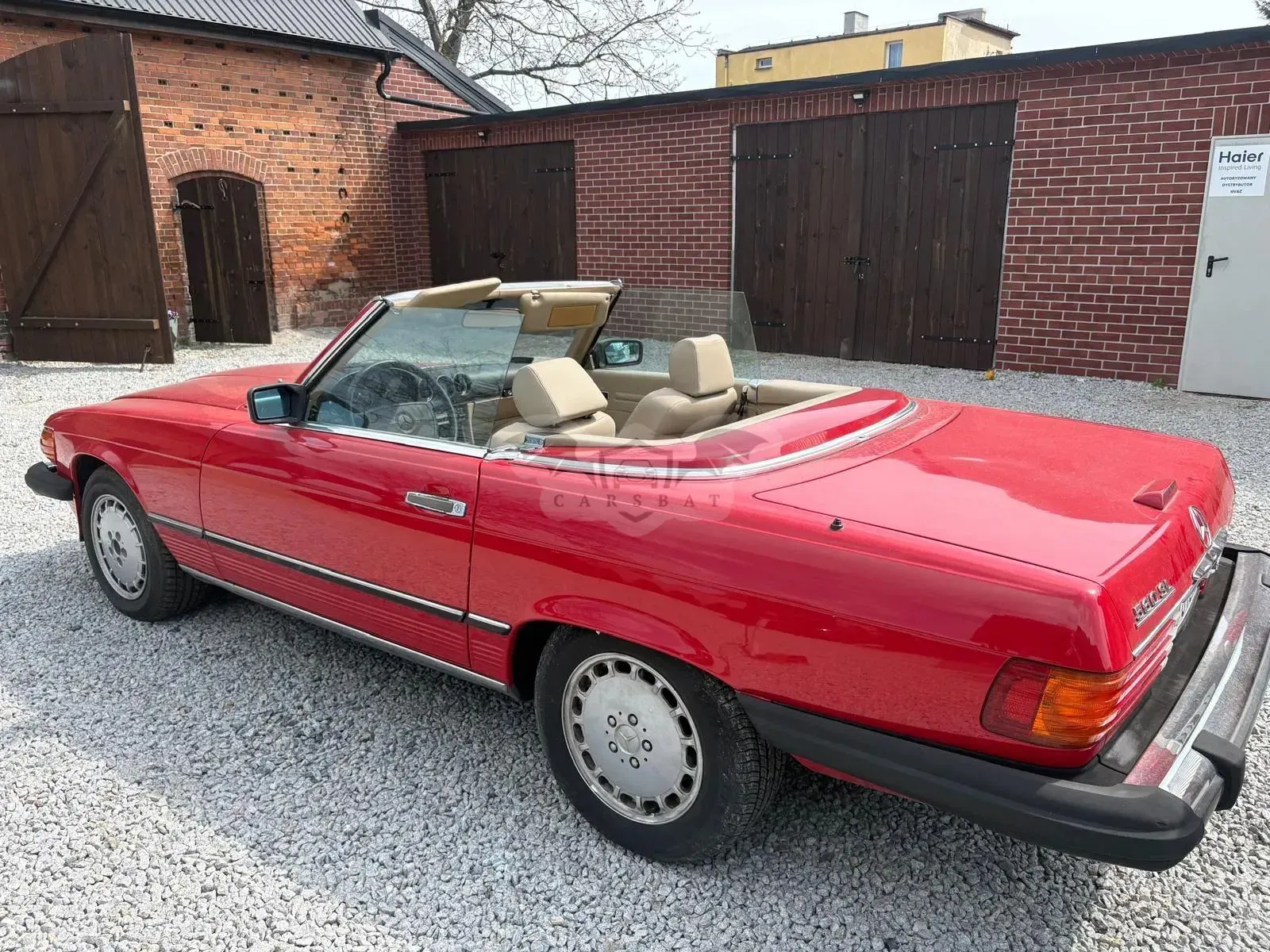 Mercedes-Benz SL R107 1988