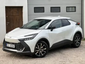Toyota C-HR 2.0 PHEV Dynamic Force Comfort Plus 2025