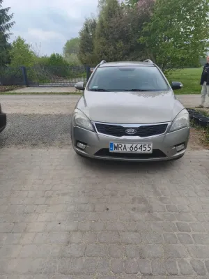 Kia Ceed I 1.6 Crdi Comfort 2010