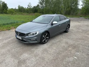 Volvo S60 II T5 Drive-E R-Design Summum 2016