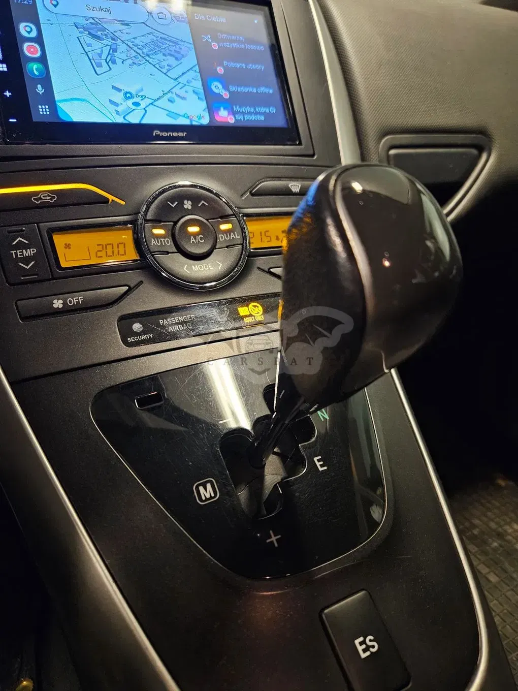 Toyota Auris I 1.6 Premium MS 2012